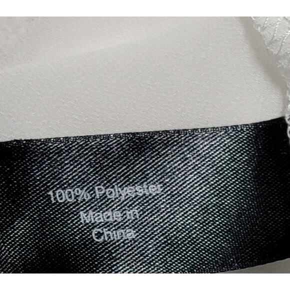 Lane Bryant White Beaded Embroidered Bodice Sheer Top 14 16 Lightweight Soft - Picture 4 of 8